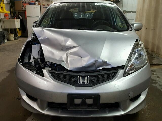 JHMGE8G54BC007789 - 2011 HONDA FIT SPORT SILVER photo 9