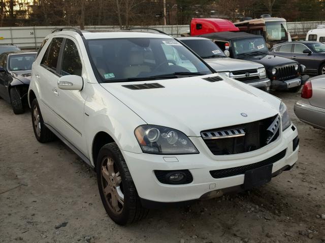 4JGBB86E98A337739 - 2008 MERCEDES-BENZ ML 350 WHITE photo 1