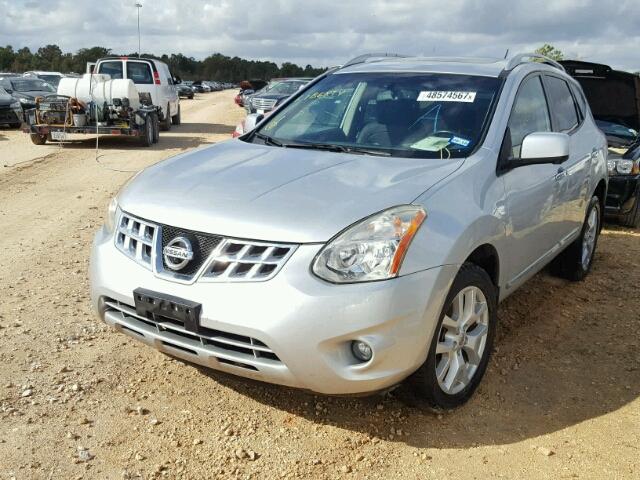 JN8AS5MT4DW009419 - 2013 NISSAN ROGUE S SILVER photo 2