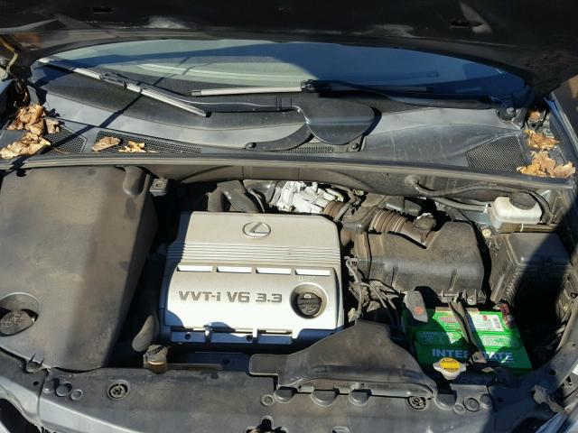 JTJHA31U340034956 - 2004 LEXUS RX 330 GREEN photo 7