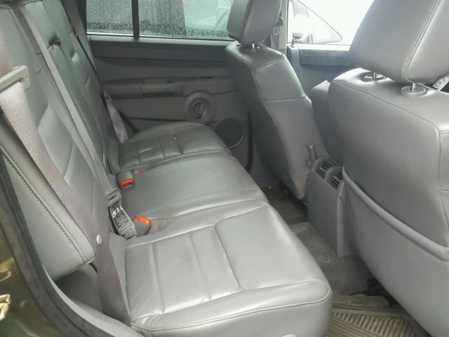 1J8HG48N97C550515 - 2007 JEEP COMMANDER GREEN photo 6