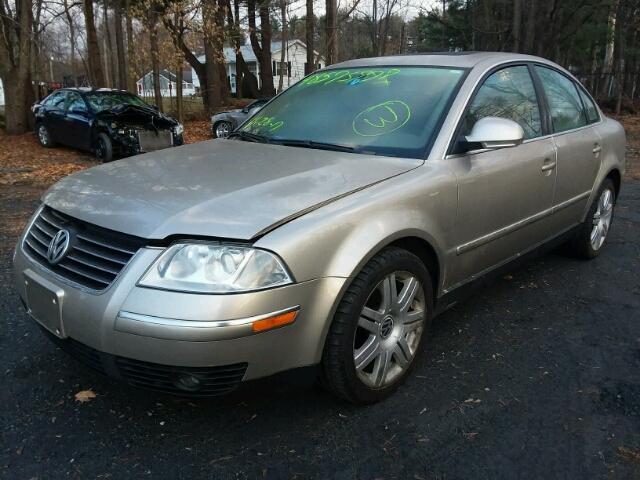 WVWTU63B65E041602 - 2005 VOLKSWAGEN PASSAT GLX 米色 照片 2