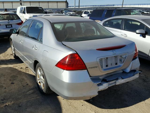 1HGCM56366A180203 - 2006 HONDA ACCORD SE SILVER photo 3