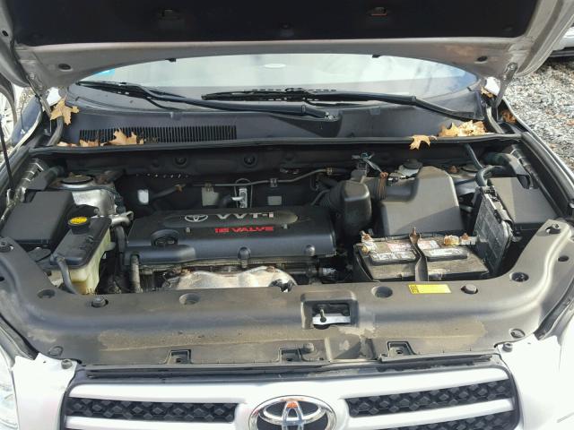 JTMBD35V085215296 - 2008 TOYOTA RAV4 SILVER photo 7