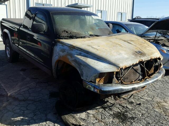 1B7GG22Y1WS669562 - 1998 DODGE DAKOTA GREEN photo 1