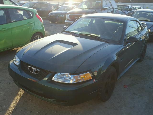 1FAFP404X2F207162 - 2002 FORD MUSTANG GREEN photo 2