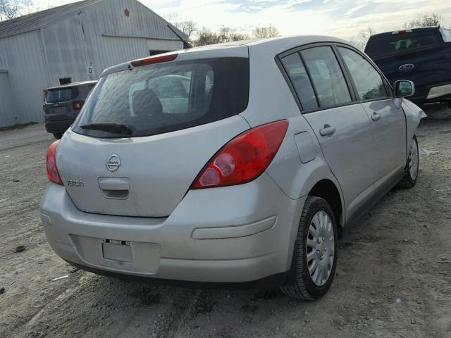 3N1BC1CP5BL407562 - 2011 NISSAN VERSA S SILVER photo 4