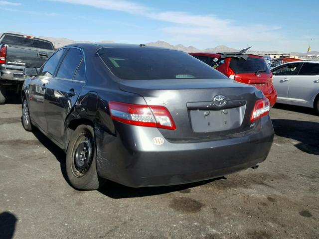 4T1BF3EK9BU682581 - 2011 TOYOTA CAMRY BASE CHARCOAL photo 3