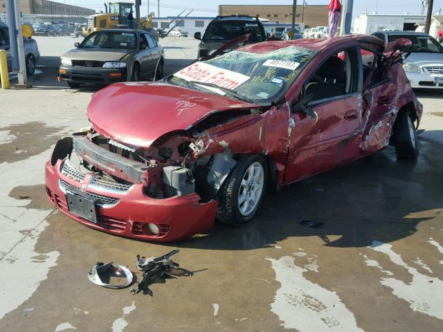 1B3ES56C25D200068 - 2005 DODGE NEON SXT RED photo 2