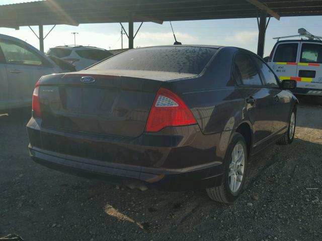 3FAHP0GA5CR246484 - 2012 FORD FUSION S MAROON photo 4