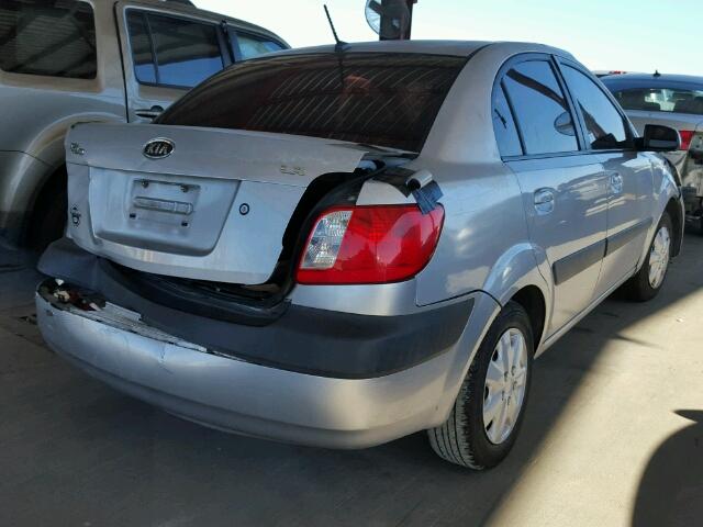 KNADE123676246149 - 2007 KIA RIO BASE SILVER photo 4