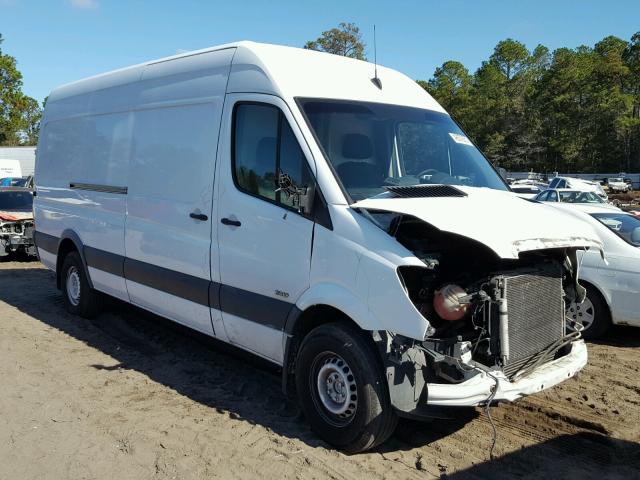 WDYPE8CC4B5546959 - 2011 FREIGHTLINER SPRINTER 2 WHITE photo 1