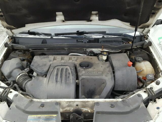 1G2AL55F867805478 - 2006 PONTIAC PURSUIT SE WHITE photo 7