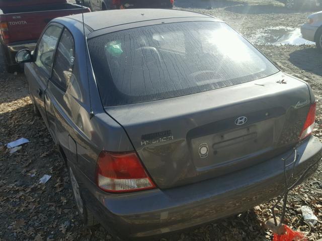 KMHCF35G62U189747 - 2002 HYUNDAI ACCENT L SILVER photo 3