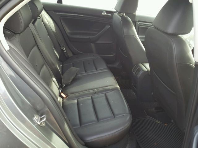 3VWRZ7AJ6AM031844 - 2010 VOLKSWAGEN JETTA SE 灰色 照片 6
