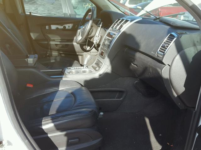 1GKEV23D69J102741 - 2009 GMC ACADIA SLT თეთრი ფოტო 5