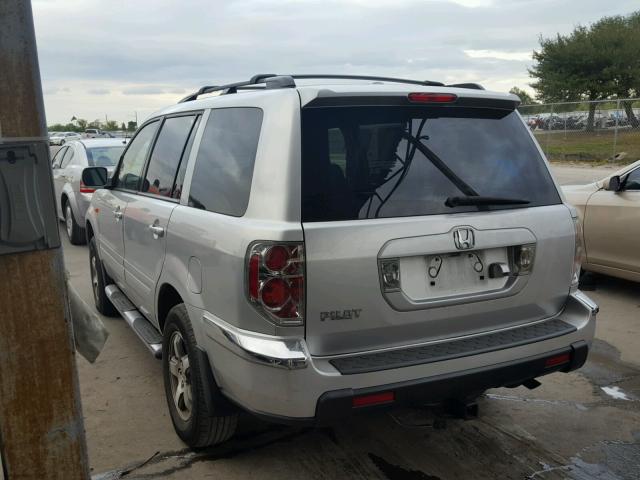 5FNYF28746B047721 - 2006 HONDA PILOT EX SILVER photo 3