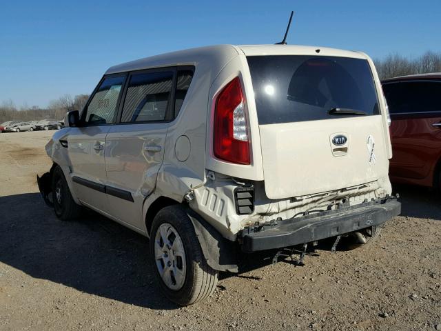 KNDJT2A55C7444357 - 2012 KIA SOUL WHITE photo 3