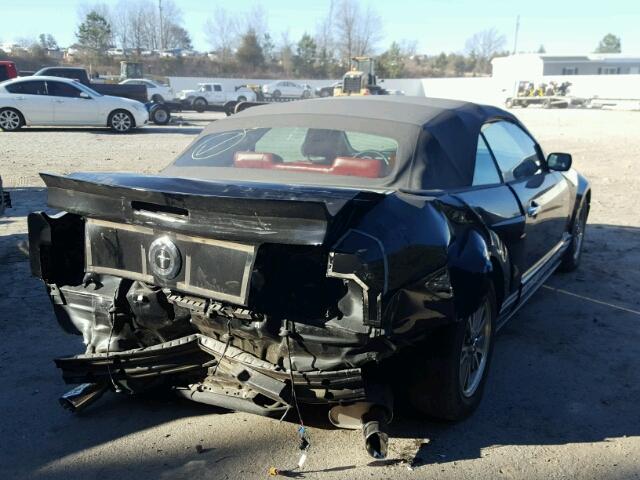 1ZVFT84N055198995 - 2005 FORD MUSTANG BLACK photo 4