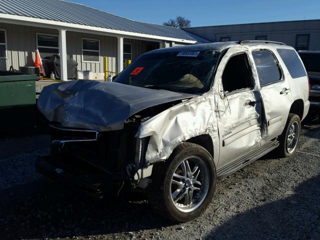 1GNFC13017R175485 - 2007 CHEVROLET TAHOE C150 TAN photo 2