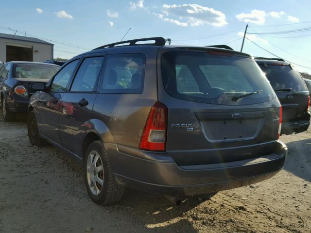 1FAFP36N05W311030 - 2005 FORD FOCUS ZXW GRAY photo 3