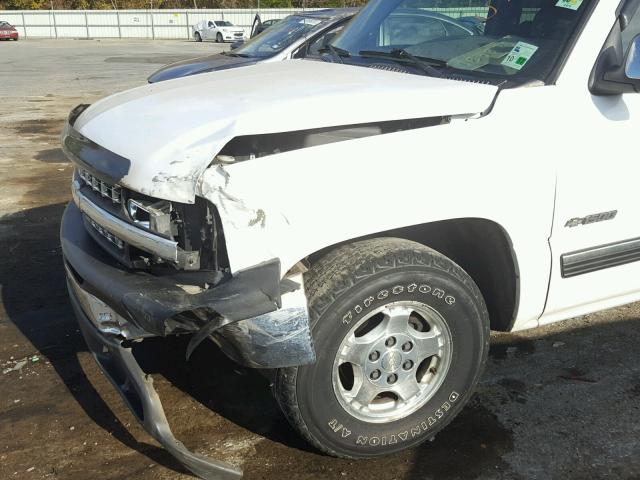 2GCEC19T221417448 - 2002 CHEVROLET SILVERADO WHITE photo 9