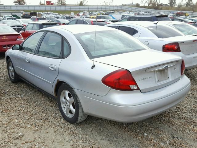 1FAFP53U72A253112 - 2002 FORD TAURUS SE SILVER photo 3