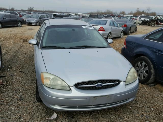 1FAFP53U72A253112 - 2002 FORD TAURUS SE SILVER photo 9