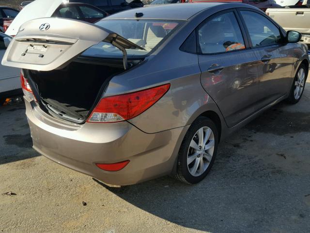 KMHCU4AE5DU278602 - 2013 HYUNDAI ACCENT GLS GRAY photo 4