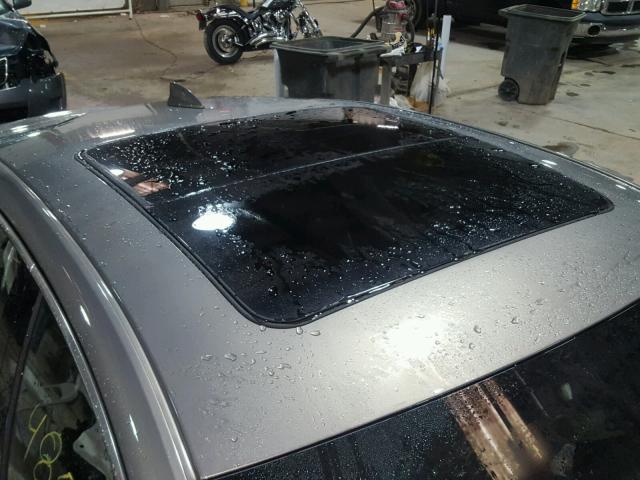 1G1ZD5STXJF126373 - 2018 CHEVROLET MALIBU LT TAN photo 9