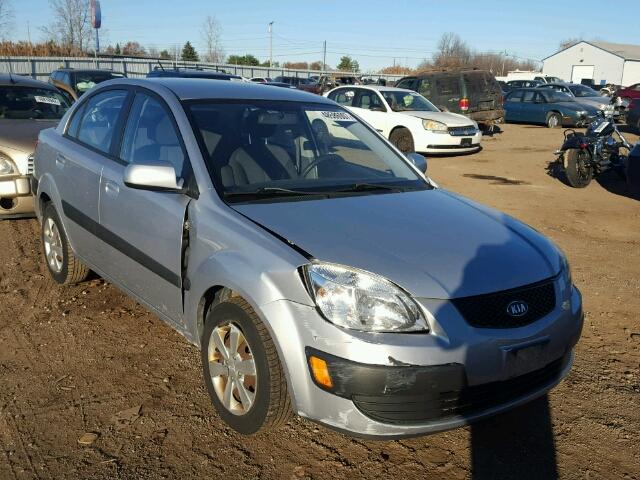 KNADE223596495521 - 2009 KIA RIO BASE SILVER photo 1