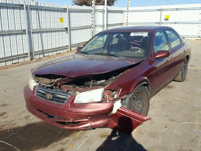 4T1BG28K5YU635317 - 2000 TOYOTA CAMRY CE RED photo 2