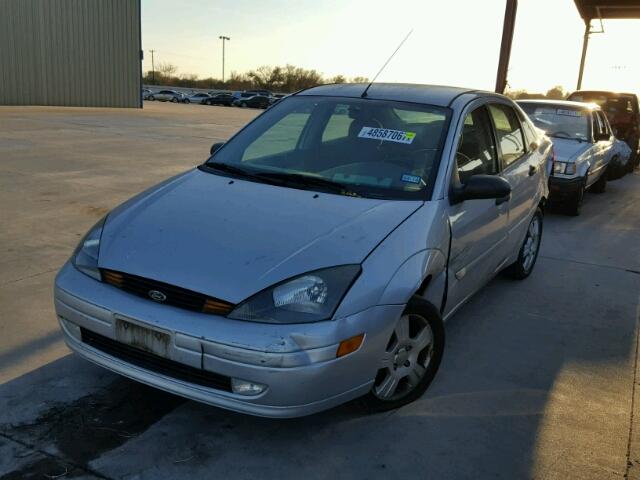 1FAFP38333W173945 - 2003 FORD FOCUS ZTS GRAY photo 2