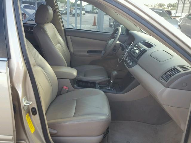 4T1BE30K66U642538 - 2006 TOYOTA CAMRY LE 金色 照片 5