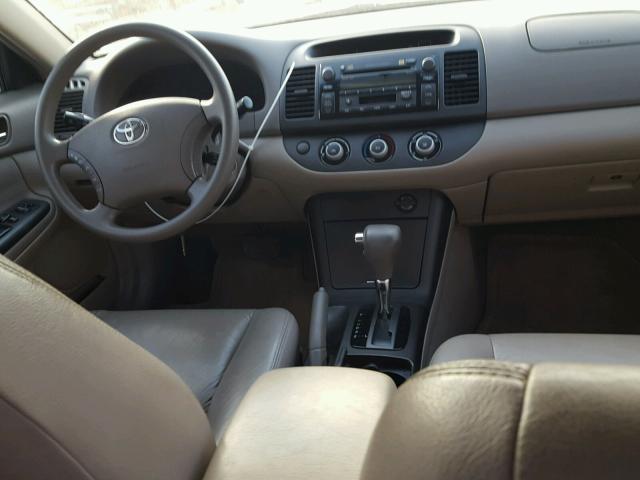 4T1BE30K66U642538 - 2006 TOYOTA CAMRY LE 金色 照片 9