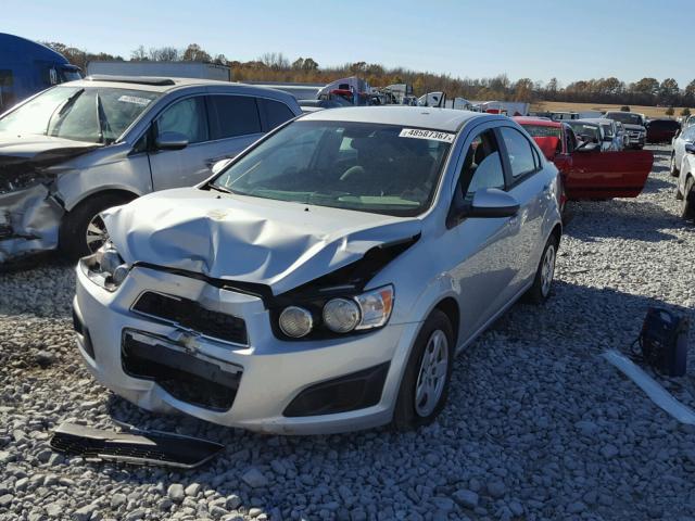 1G1JA5SH8D4121867 - 2013 CHEVROLET SONIC LS SILVER photo 2