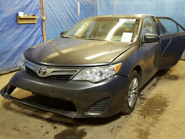 4T4BF1FK6DR311941 - 2013 TOYOTA CAMRY L 灰色 照片 2