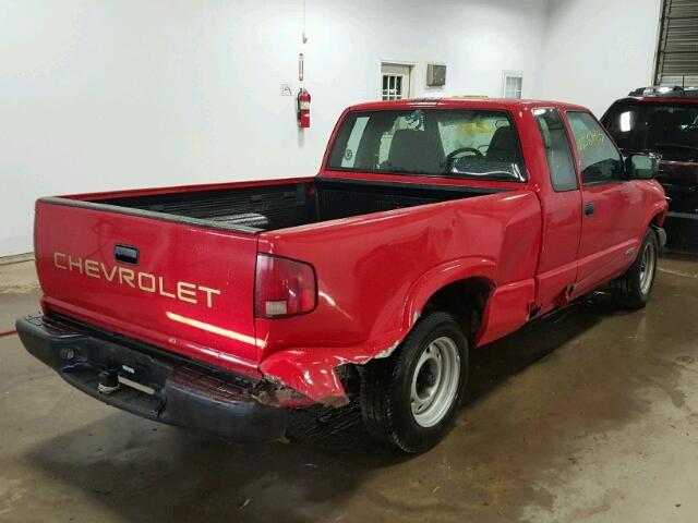 1GCCS19W828150639 - 2002 CHEVROLET S TRUCK S1 RED photo 4