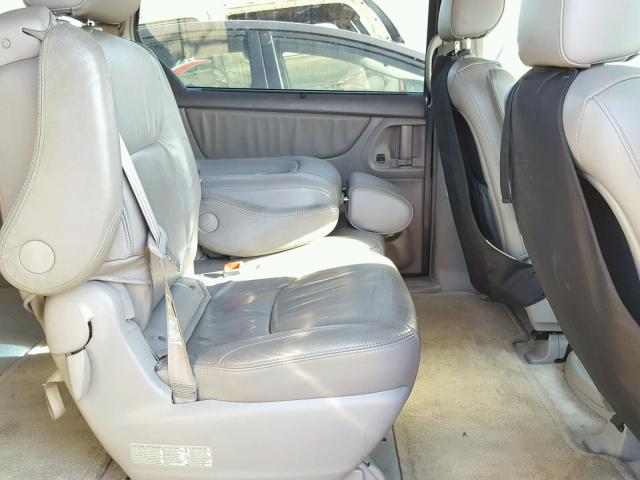 5TDZA22C56S466486 - 2006 TOYOTA SIENNA XLE GRAY photo 6