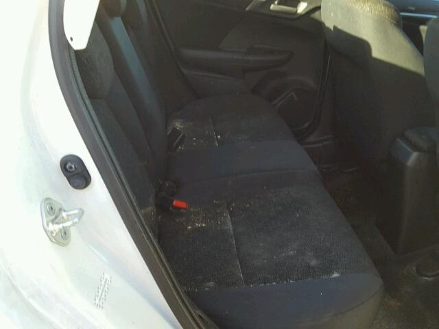 JHMGK5H50GS006920 - 2016 HONDA FIT LX أبيض صورة 6