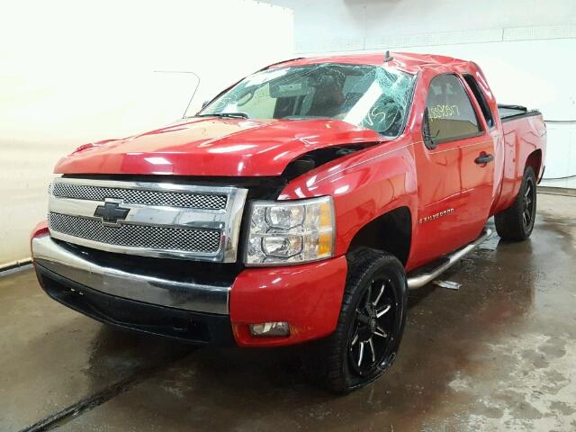 1GCEK19J08Z135455 - 2008 CHEVROLET SILVERADO RED photo 2