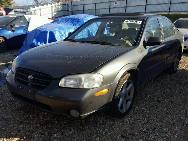 JN1CA31A01T111413 - 2001 NISSAN MAXIMA GXE GRAY photo 2