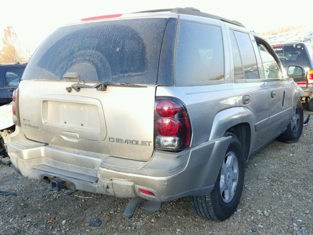 1GNDS13S332369837 - 2003 CHEVROLET TRAILBLAZE TAN photo 4