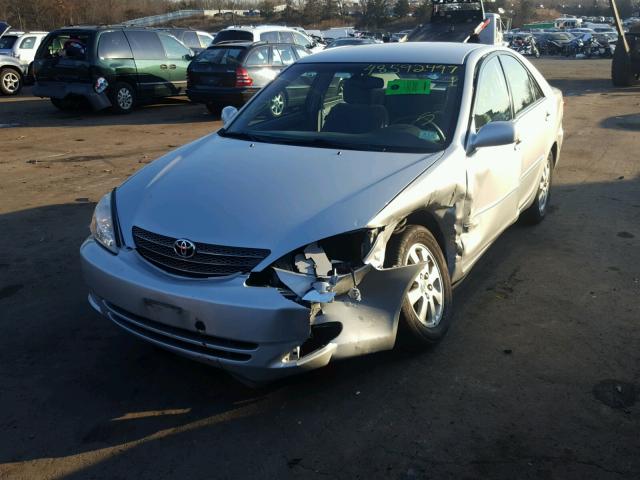 4T1BE30K64U353088 - 2004 TOYOTA CAMRY LE SILVER photo 2