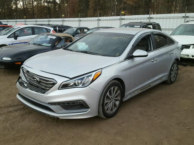 5NPE34AF1FH174548 - 2015 HYUNDAI SONATA SPO SILVER photo 2