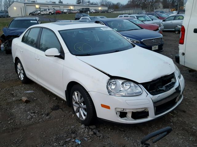 3VWRZ7AJ1AM152958 - 2010 VOLKSWAGEN JETTA SE 白色 照片 1