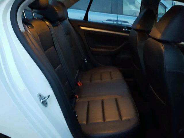 3VWRZ7AJ1AM152958 - 2010 VOLKSWAGEN JETTA SE 白色 照片 6