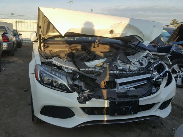 55SWF4KB6FU018896 - 2015 MERCEDES-BENZ C300 4MATI WHITE photo 9