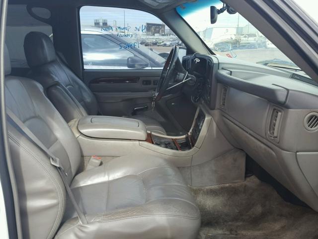 1GYEK63N92R108488 - 2002 CADILLAC ESCALADE L WHITE photo 5