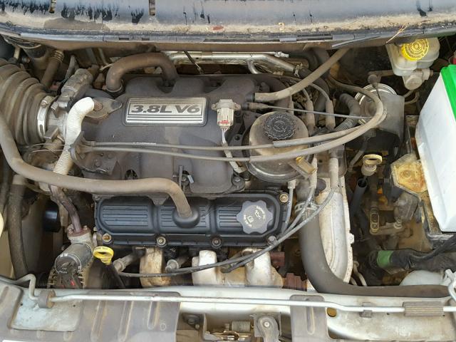 2C4GP54L15R559985 - 2005 CHRYSLER TOWN & COU GRAY photo 7